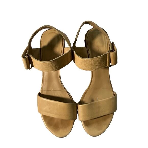 Stuart Weitzman Leather Nude Strappy Chunk Heel Sandal - Picture 7 of 16